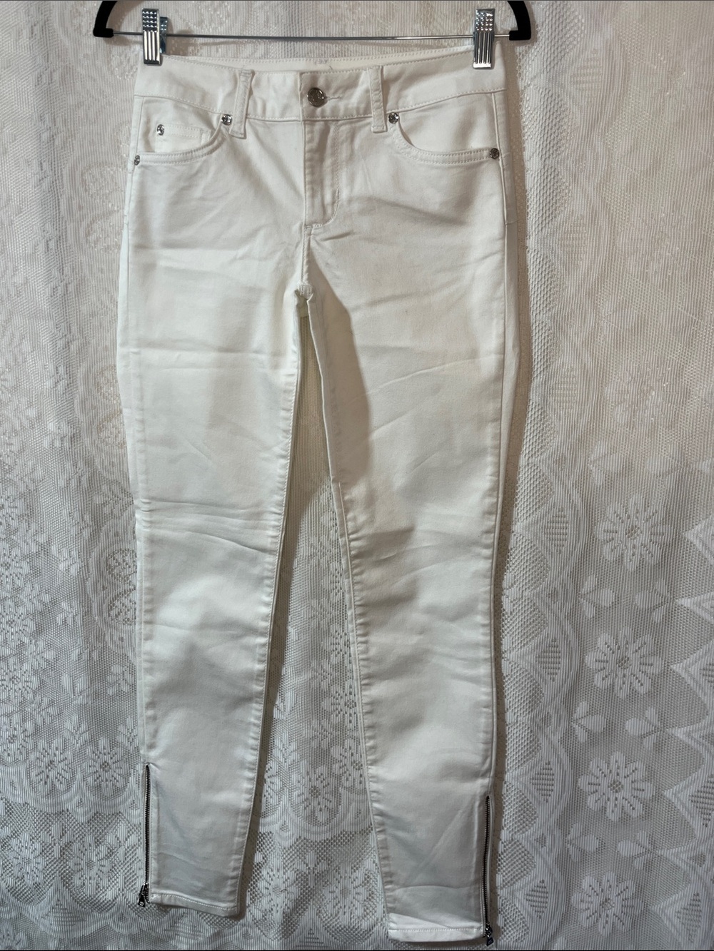 Liu Jo Sample Low Rise White Skinny Jeans with Ankle Zips 27 NWOT